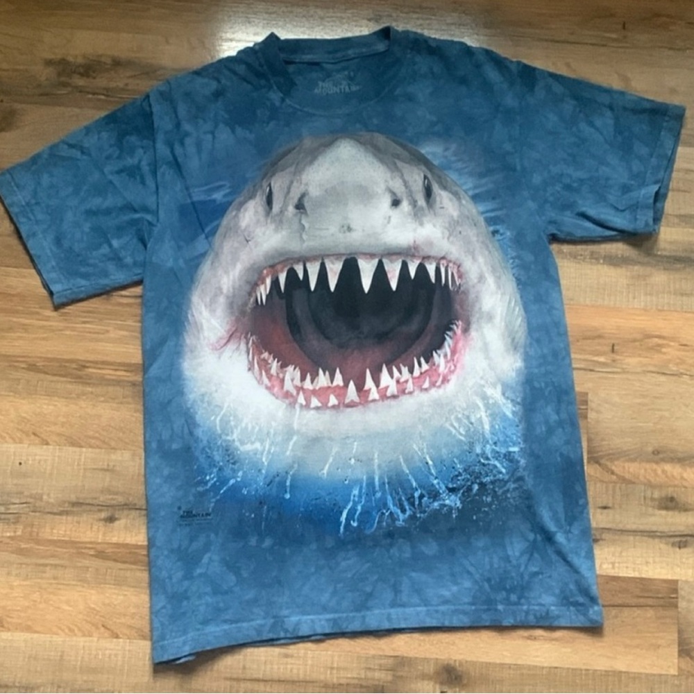 🦈 Vintage The Mountain by Mike Sanford Tee Shirt
